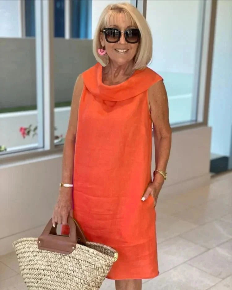 LOUISE -Elegantna haljina bez rukava s uskim krojem i laskavom siluetom